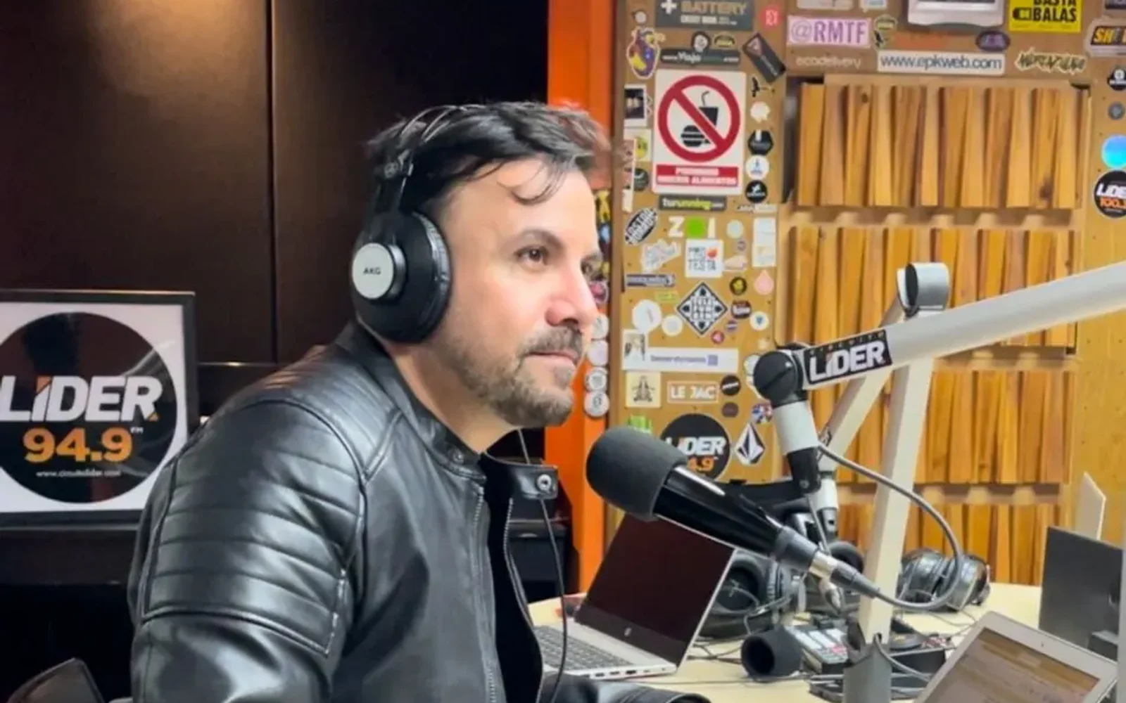 MI TRAYECTORIA EN LA RADIO